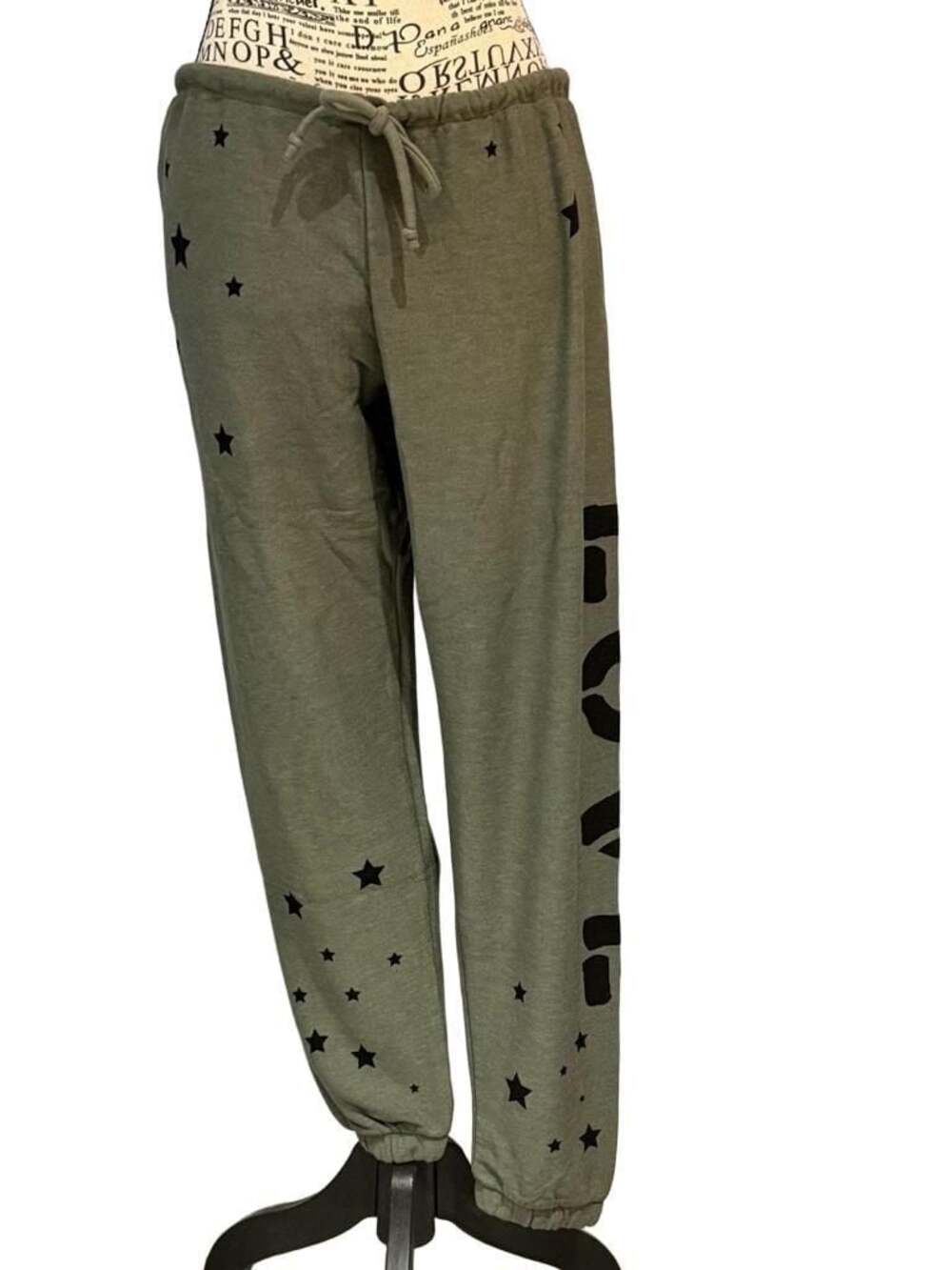 Chaser LOVE Star Graphic Joggers Women’s L Olive Green NWT